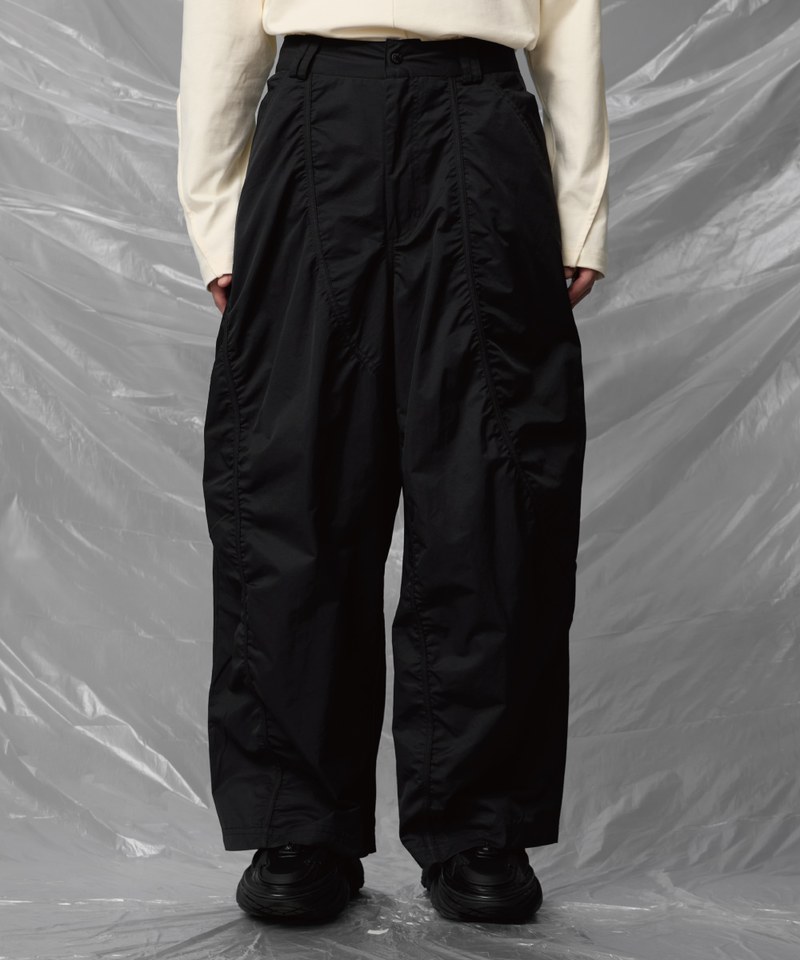 抓皺線條剪裁長褲 Pleats Pants