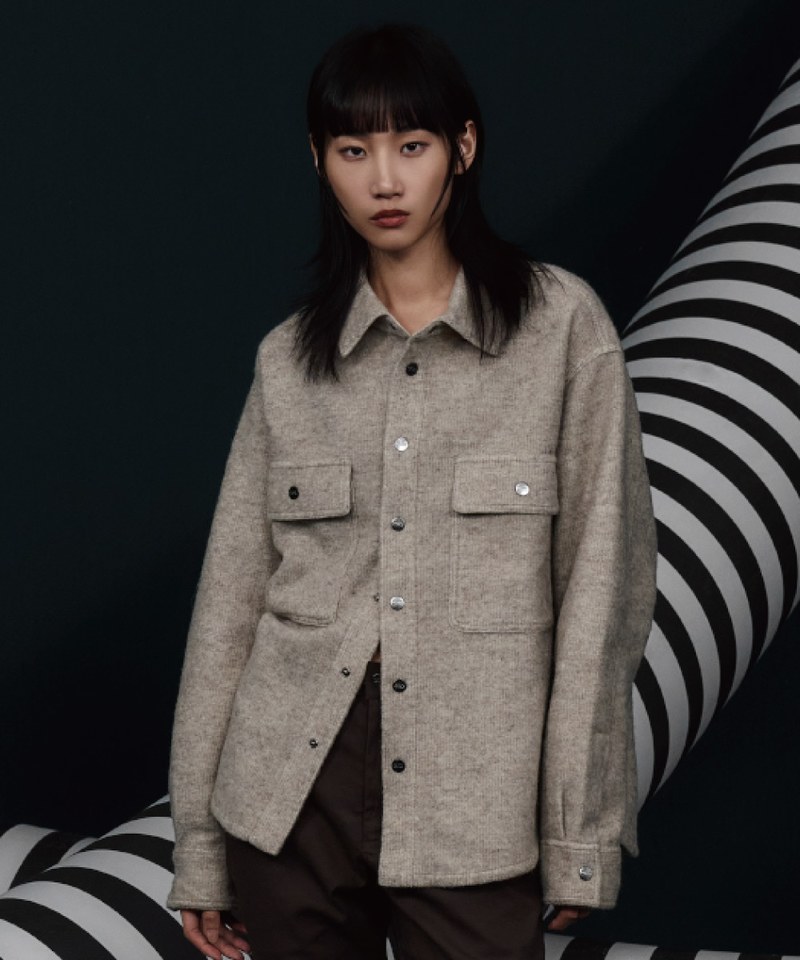 羊毛混織襯衫 Button-Up Wool Shirt