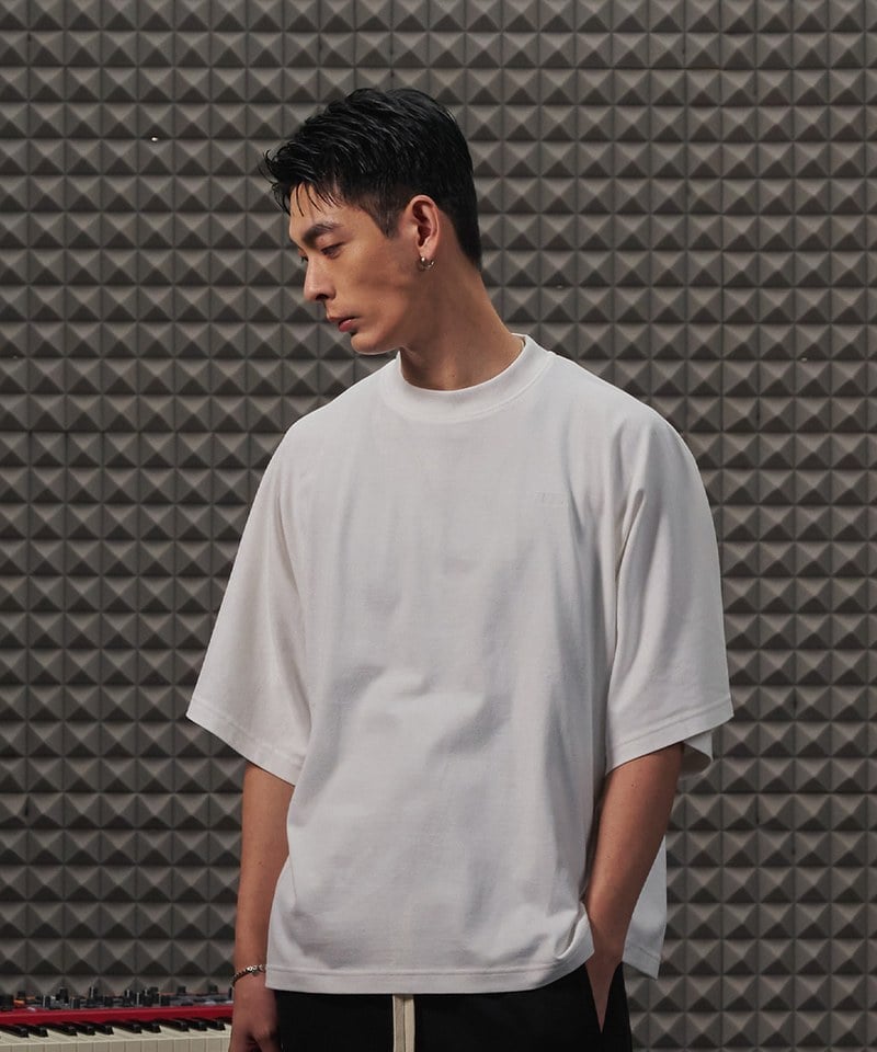 高領短袖 High Collar Tee