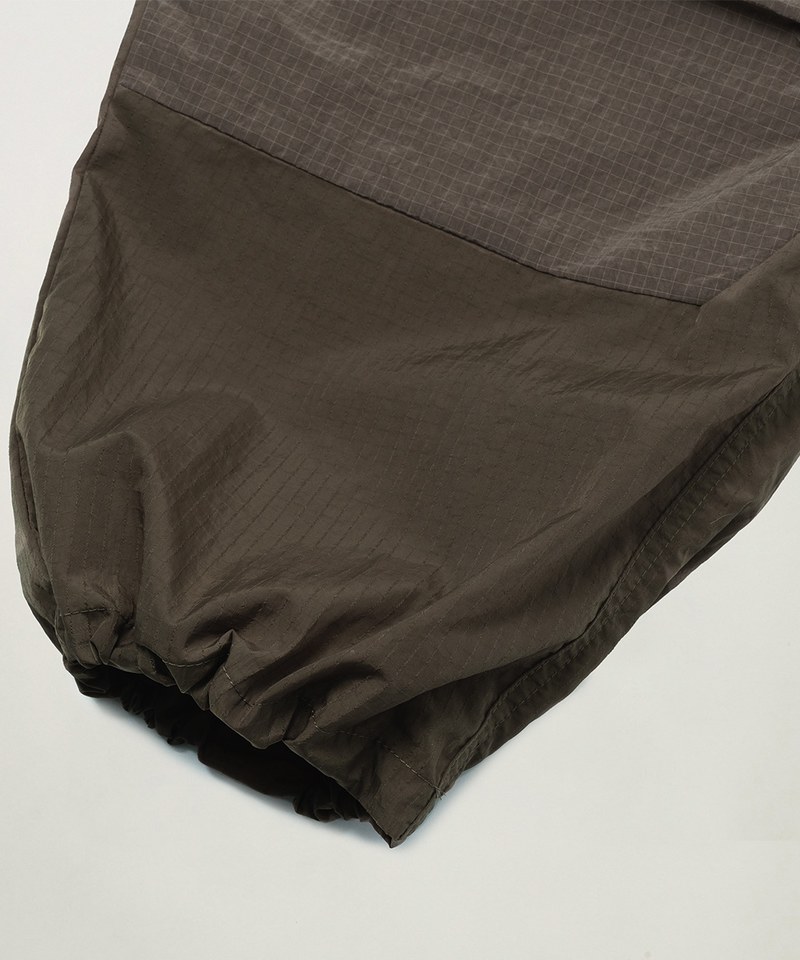 寬鬆尼龍長褲 MOUNT PANTS