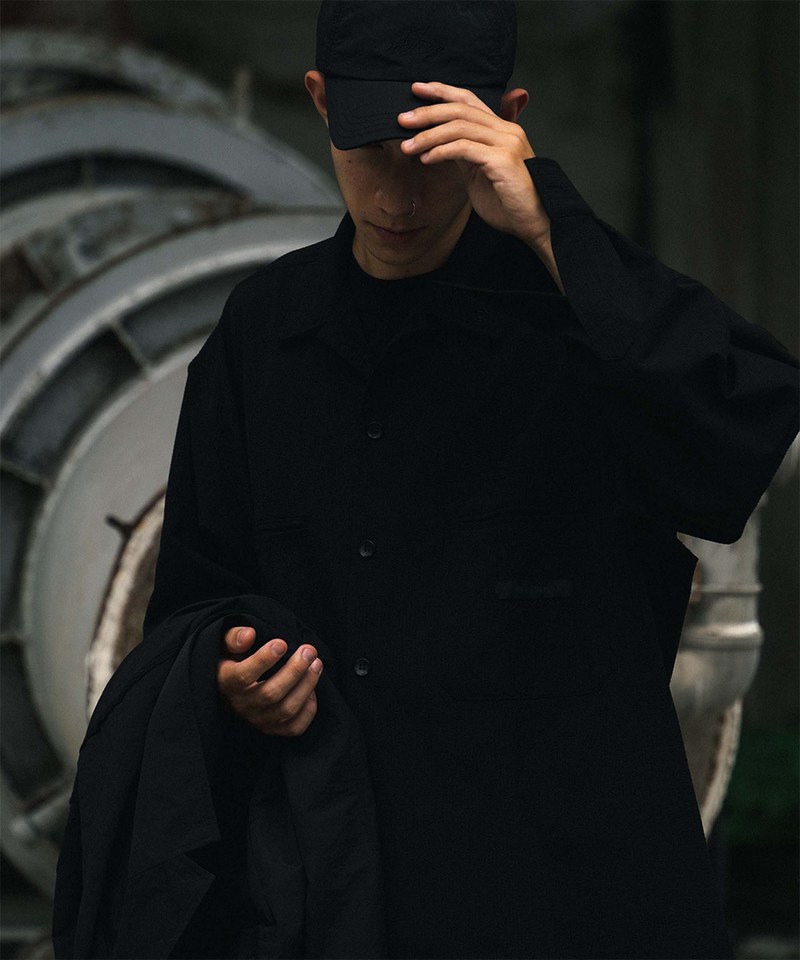 黑化長襯衫 Black Type Shirt