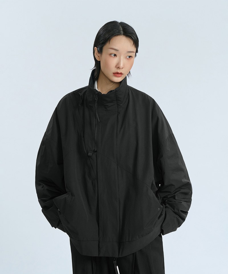 MSN1115-242 立領外套 Geometric Cutting Hi-Collar Jacket