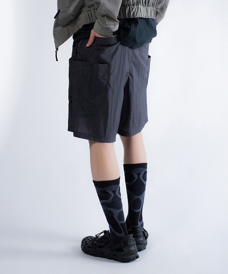 NZQ9918-241 抗撕裂尼龍短褲 Grid utility shorts