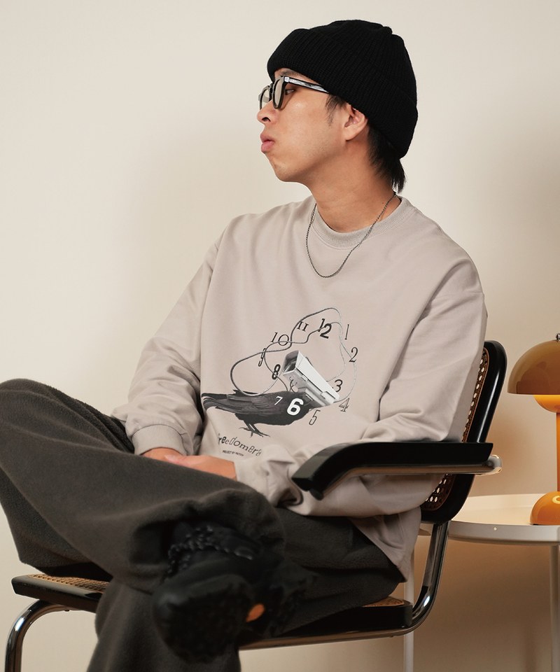 PBP0103-232 圖案長TEE FREEDOMERA GRAPHIC SWEATSHIRT