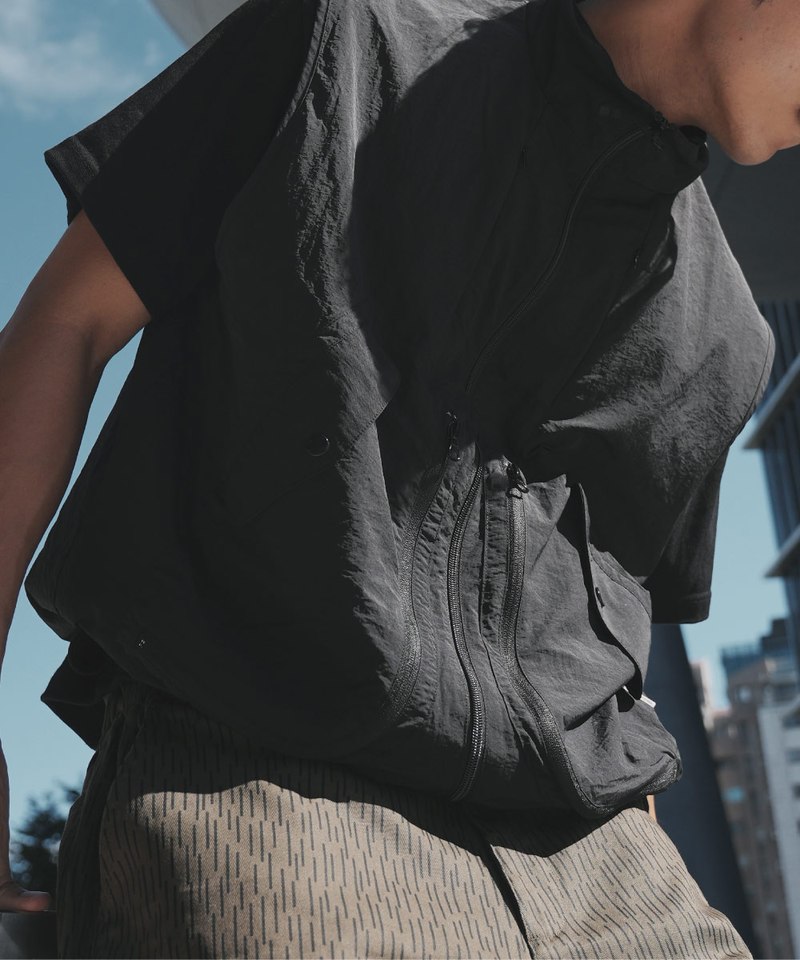 PBP0502-241 多功能機能背心 URBAN MULTI-POCKETS VEST