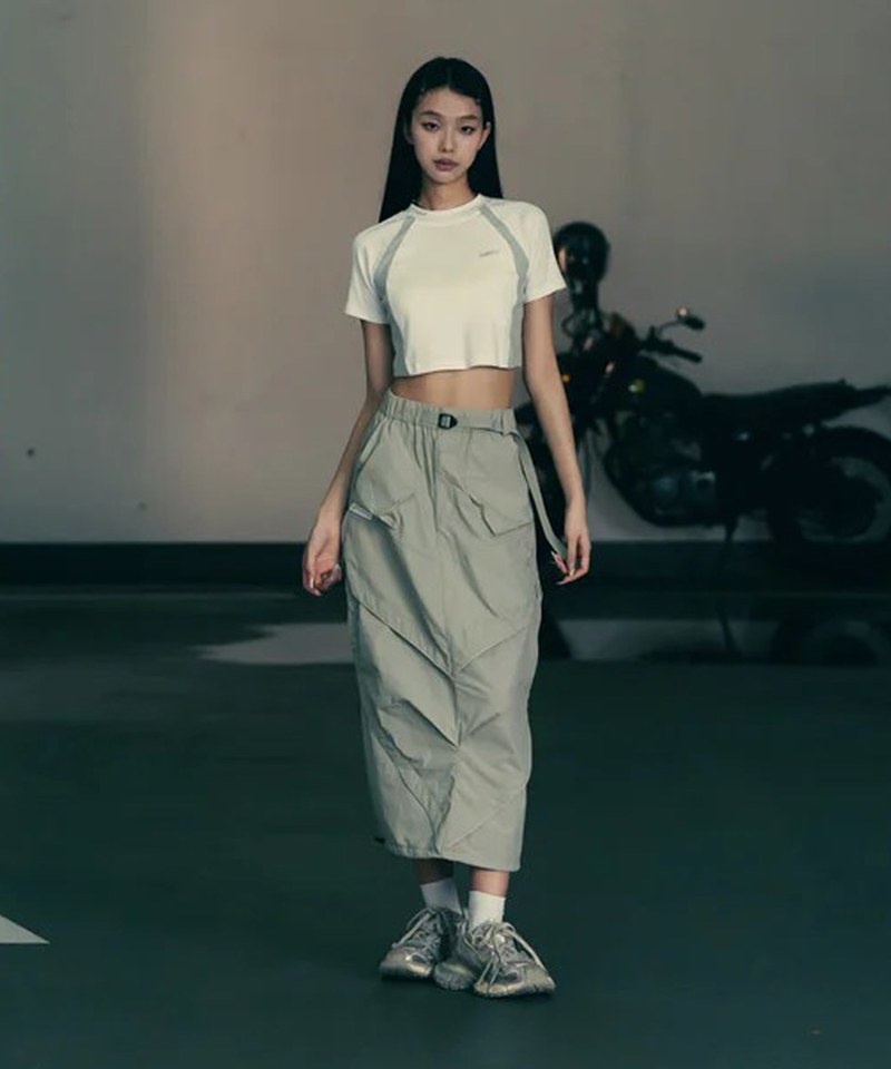 SNS0007W-241 拼接短袖上衣 Patch Cropped Top