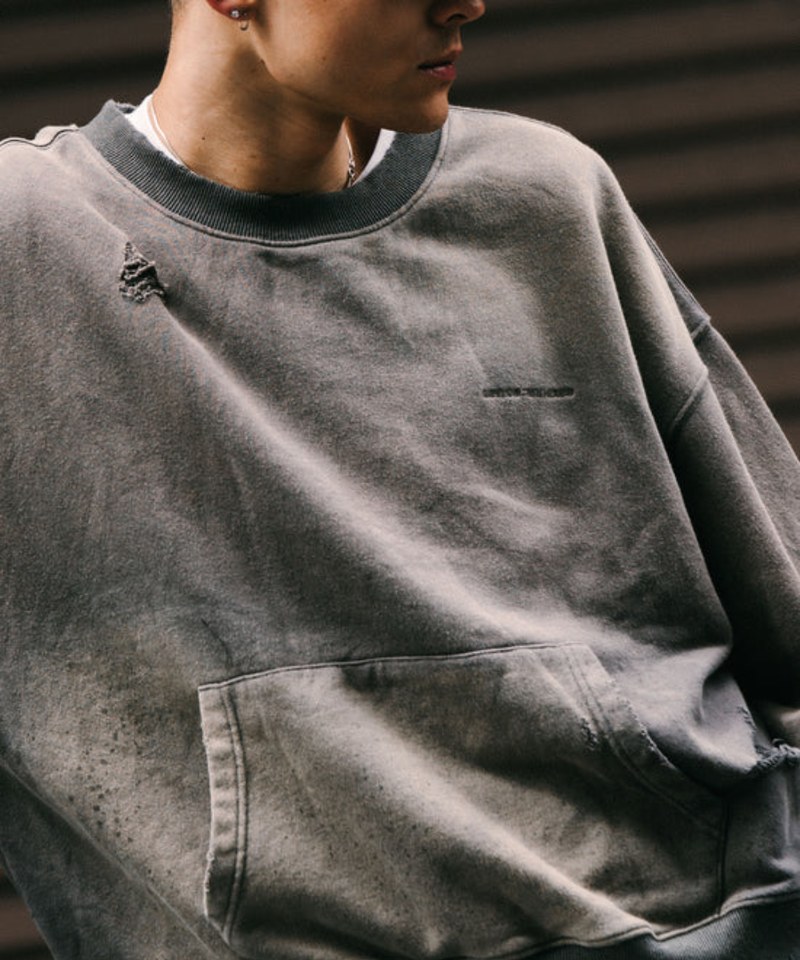 寬鬆水洗上衣 Distressed Crew Neck