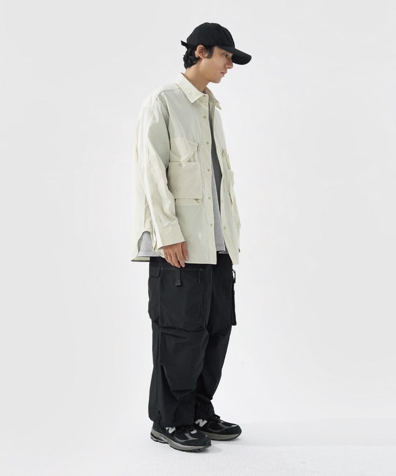 四口袋弧形下擺襯衫 Four Pockets Rounded Seam Shirt