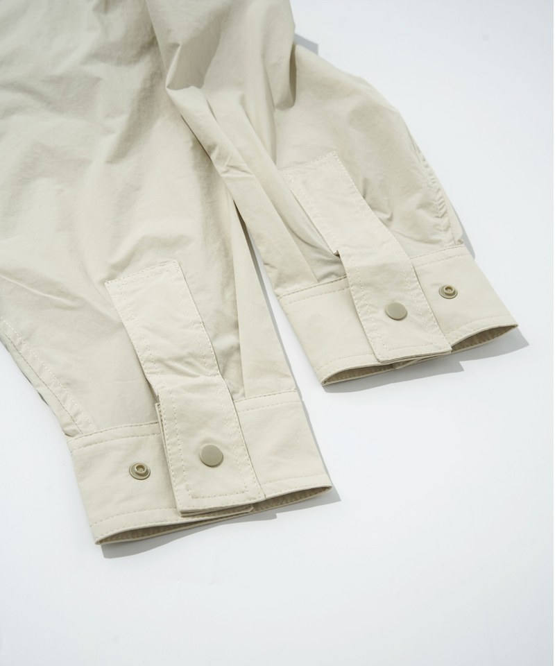 四口袋弧形下擺襯衫 Four Pockets Rounded Seam Shirt