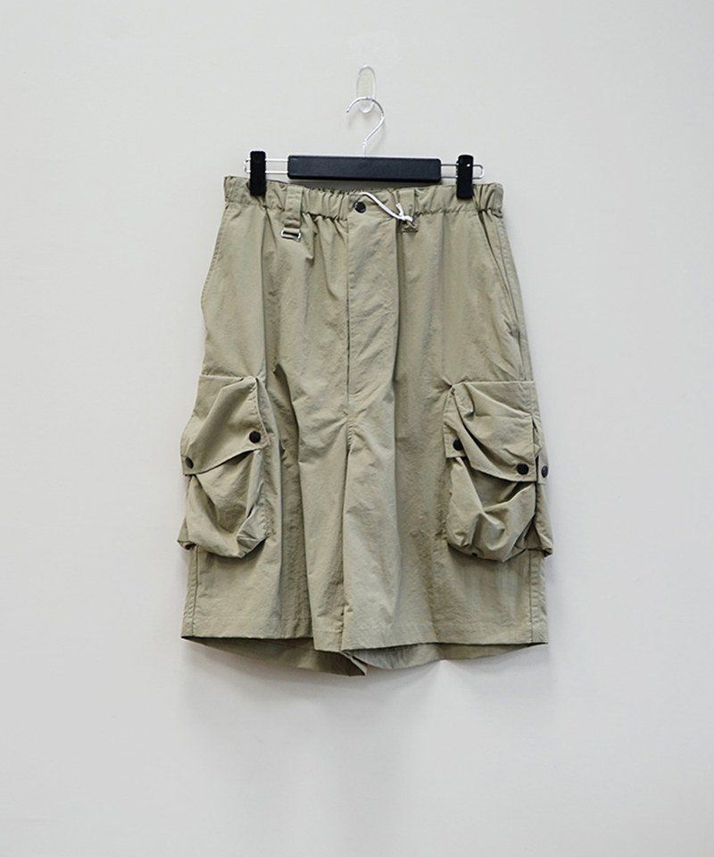 YOKE1704-241 MULTI POCKETS UTILITY SHORTS