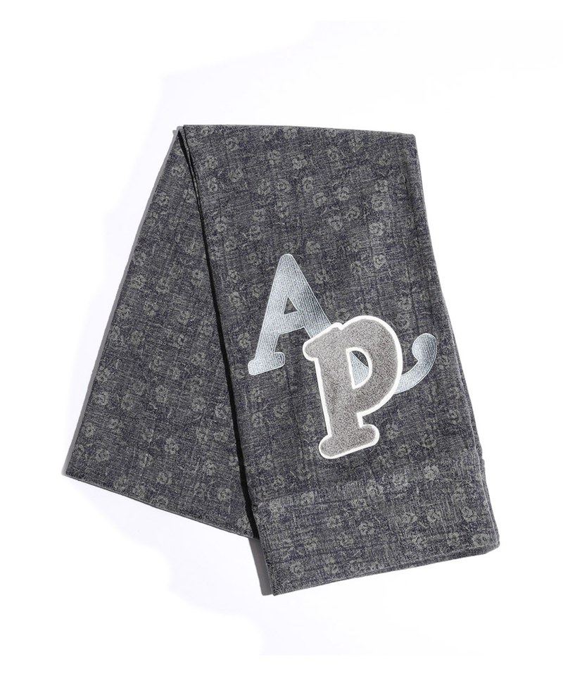 ANM9992 ANWM X PLATEAU STUDIO 聯名布章刺繡圍巾 P PATCH EMBROIDERY SCARF