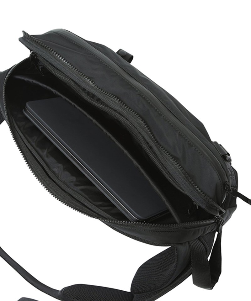 RMD3052 SLING BAG by FRAGMENT DESIGN 單肩包