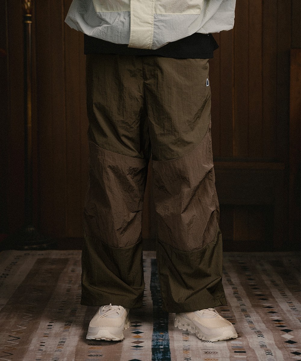 寬鬆尼龍長褲 MOUNT PANTS