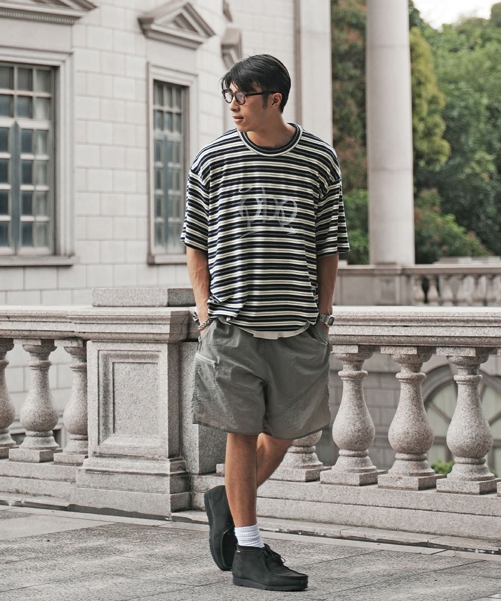 塗鴉條紋短Ｔ LOOSE STRIPED TEE