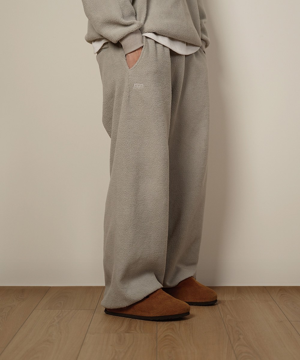 搖粒絨寬版長褲 FLEECE SWEATPANTS