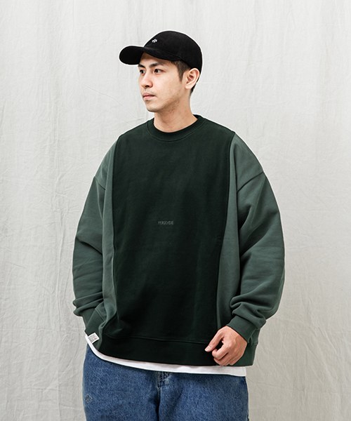 拼接大學T恤 TWO-TONE SPLICED SWEATSHIRT