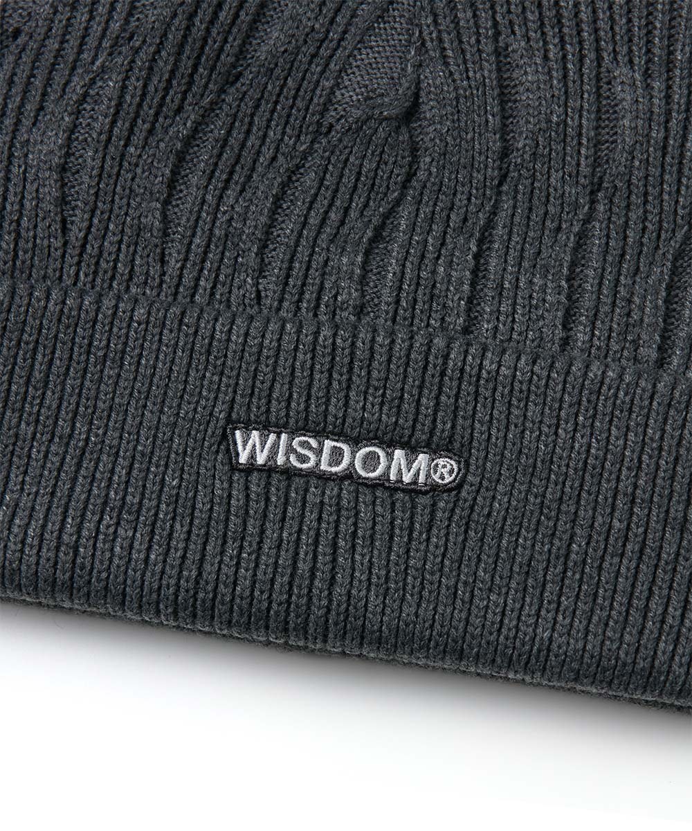 可翻折短毛帽 WISDOM LOGO BEANIE