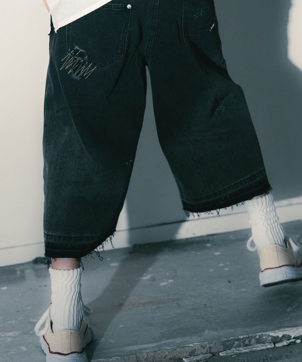 抓破仿舊七分褲 Destoryed Capri Pants