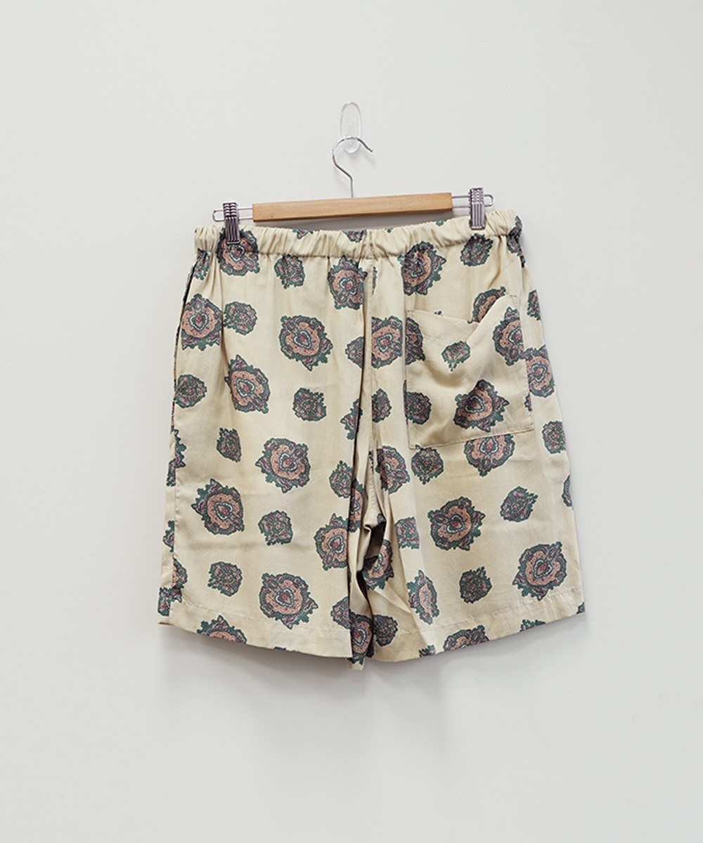 Emblem pattern easy shorts UW1083